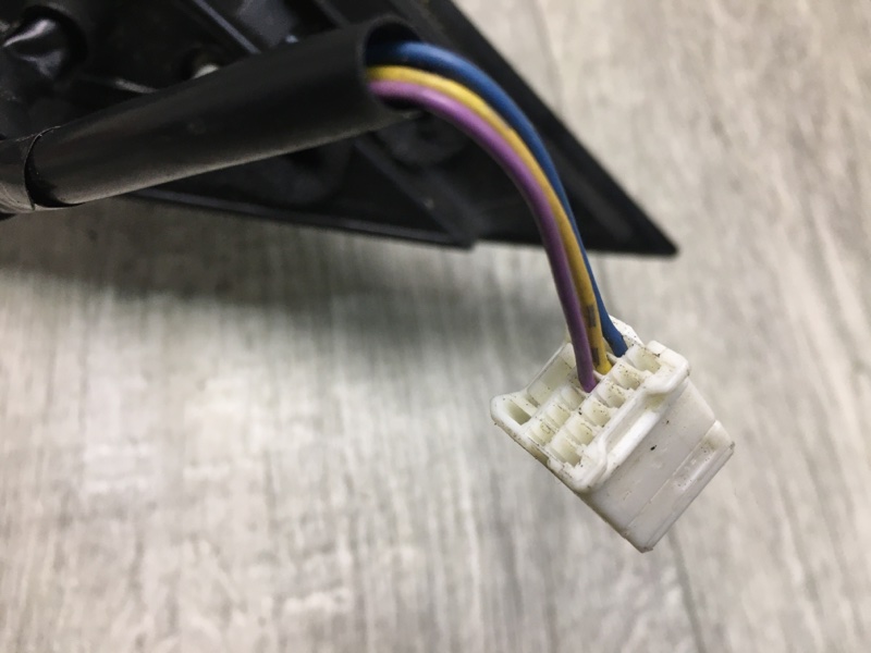 Зеркало правое G25/G35/G37/Q40 06-14