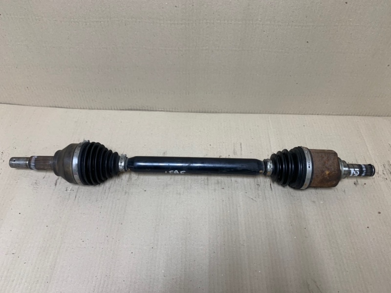 Привод передний левый NISSAN LEAF 10-17 ZE0 39101-3NA0A Б/У