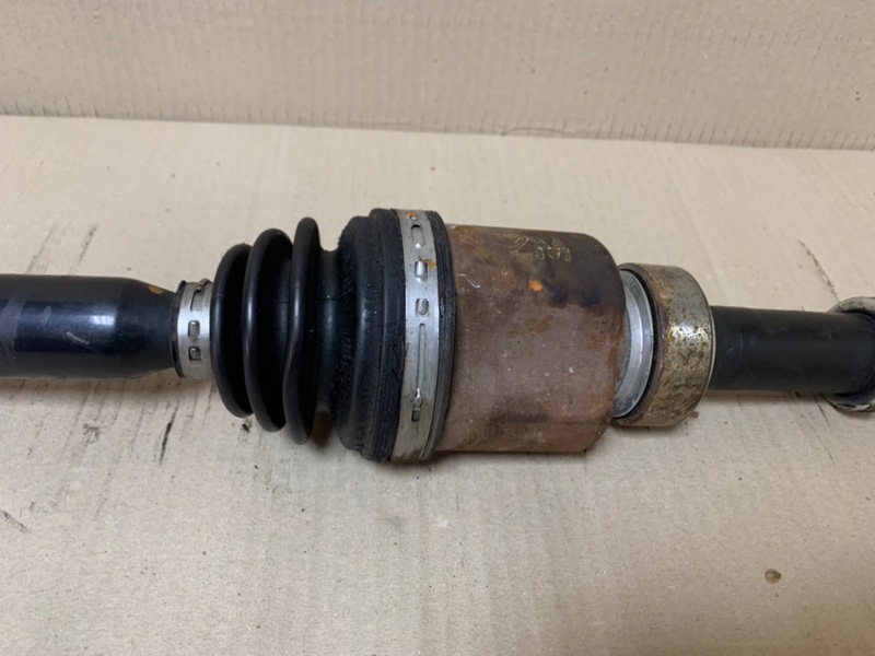 Привод передний правый LEAF 10-17 ZE0