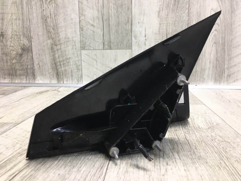 Зеркало правое 200 14-16 UF Зеркало правое 200 14-16 UF