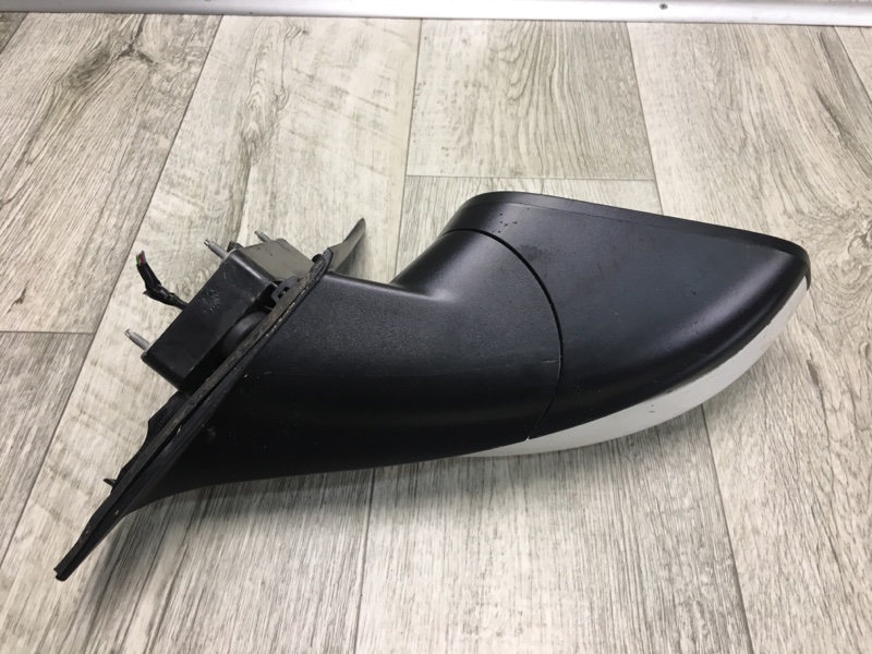 Зеркало правое 200 14-16 UF Зеркало правое 200 14-16 UF