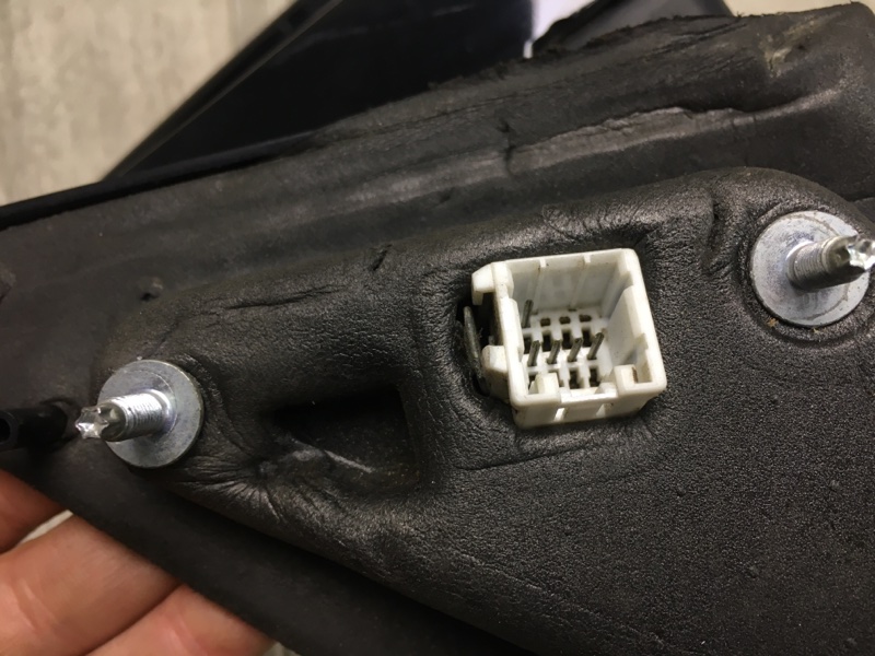 Зеркало правое SEBRING 06-10 JS