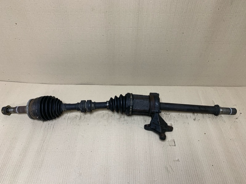 Привод передний правый NISSAN X-TRAIL T30 01-07 39100-8H615 Б/У