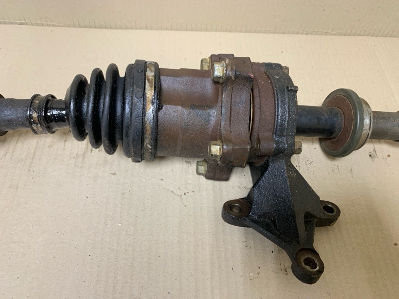 Привод передний правый X-TRAIL T30 01-07 Привод передний правый X-TRAIL T30 01-07