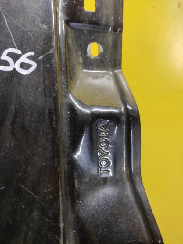 Крыло переднее переднее правое AVENSIS 03-08