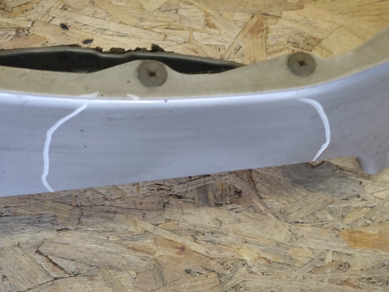 Крыло переднее переднее правое LEAF 10-17