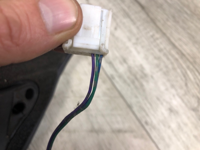 Зеркало левое MAXIMA A35 08-15