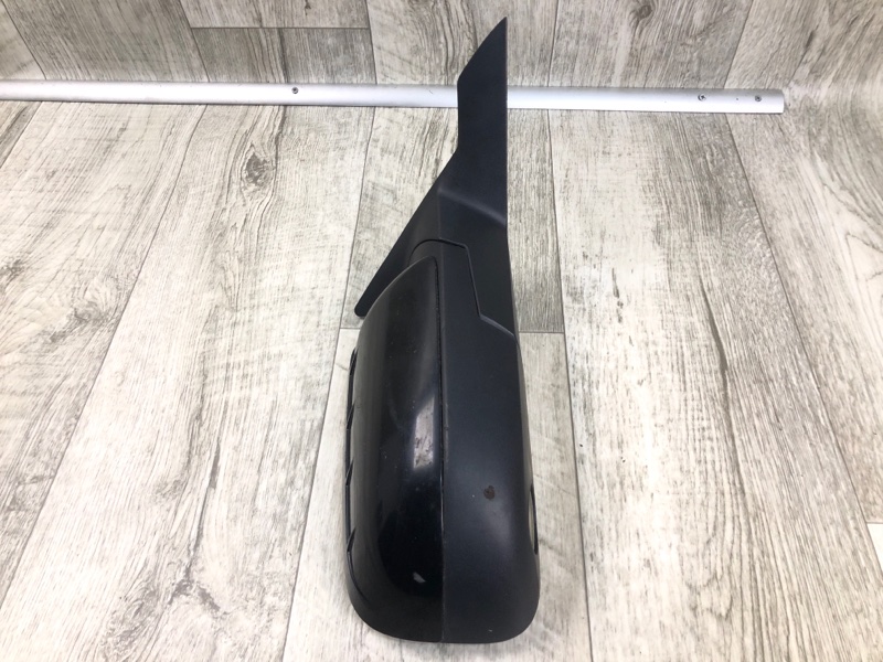 Зеркало правое TAURUS 07-09