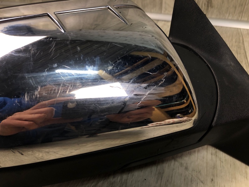 Зеркало правое TAURUS 07-09 Зеркало правое TAURUS 07-09