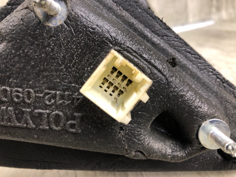 Зеркало левое 200 10-14