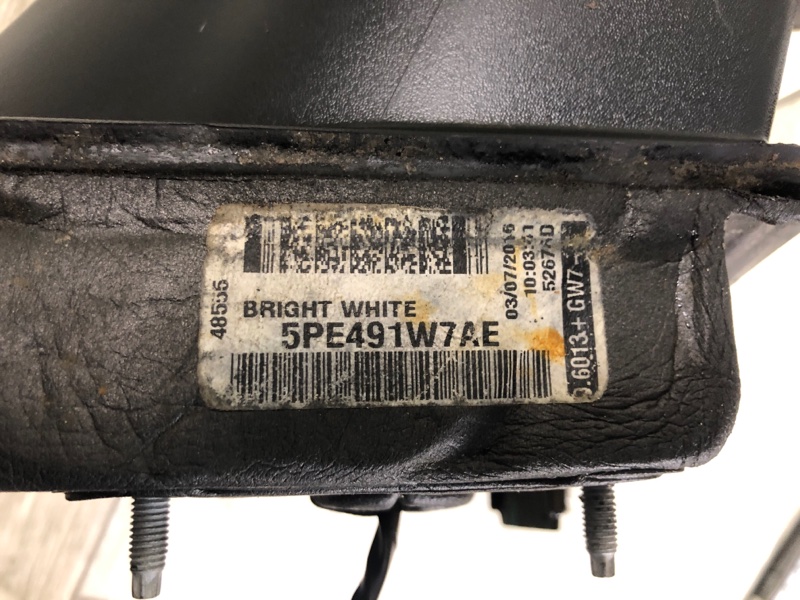 Зеркало левое 200 14-16