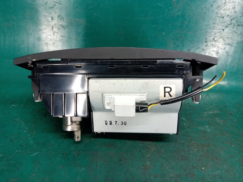 Пепельница FX/QX70 S51 08-17 2009 S51 3.5 VQ35HR Пепельница FX/QX70 S51 08-17 2009 S51 3.5 VQ35HR