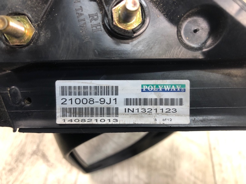 Зеркало правое G25/G35/G37/Q40 06-14