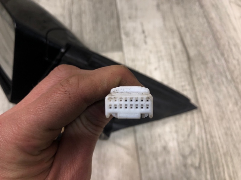 Зеркало правое MAXIMA A35 08-15