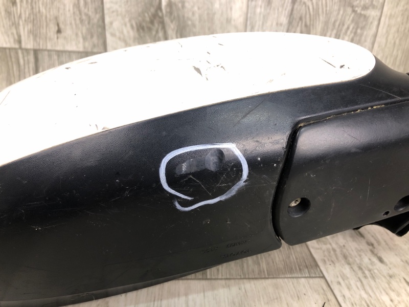 Зеркало правое TUNDRA 99-06