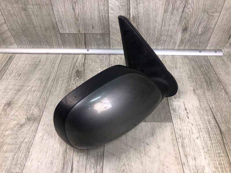 Зеркало правое TUNDRA 99-06