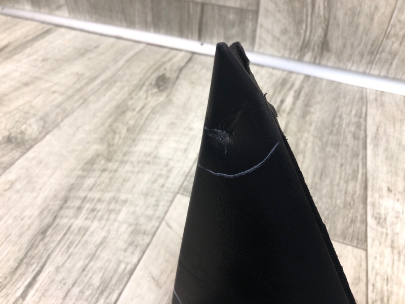 Зеркало правое ESCALADE 01-06 Зеркало правое ESCALADE 01-06