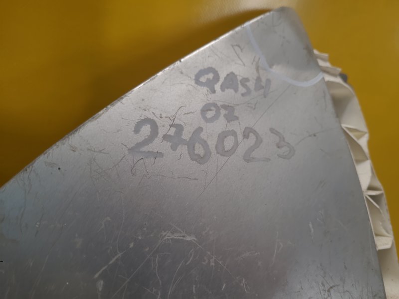 Крыло переднее переднее правое QASHQAI 07-14