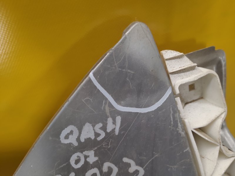 Крыло переднее переднее правое NISSAN QASHQAI 07-14