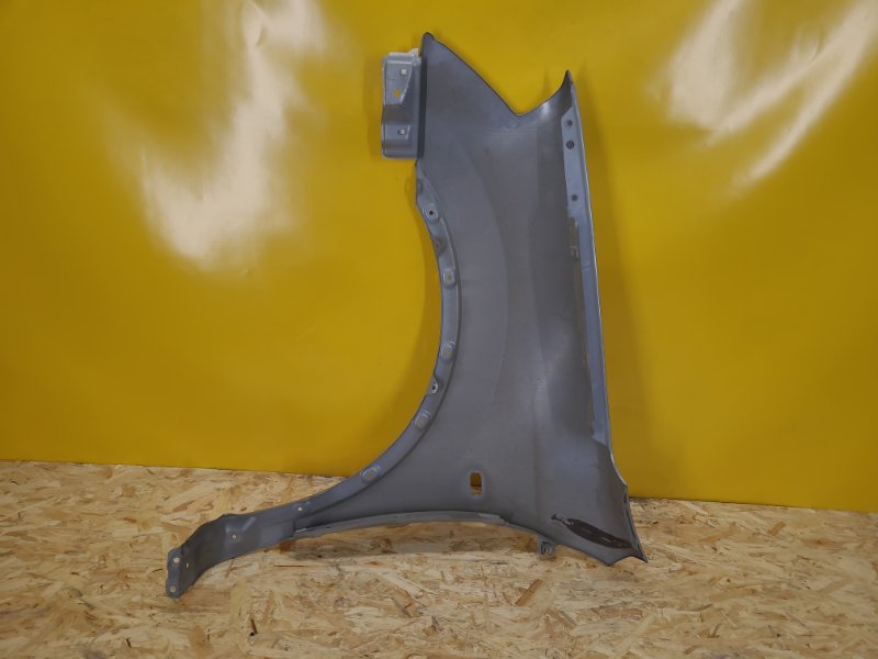 Крыло переднее переднее правое QASHQAI 07-14