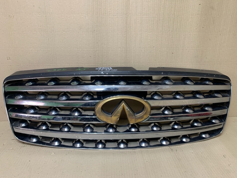 Решетка радиатора INFINITI FX S50 03-08 2004 3.5 VQ35DE 62310-CG000 Б/У
