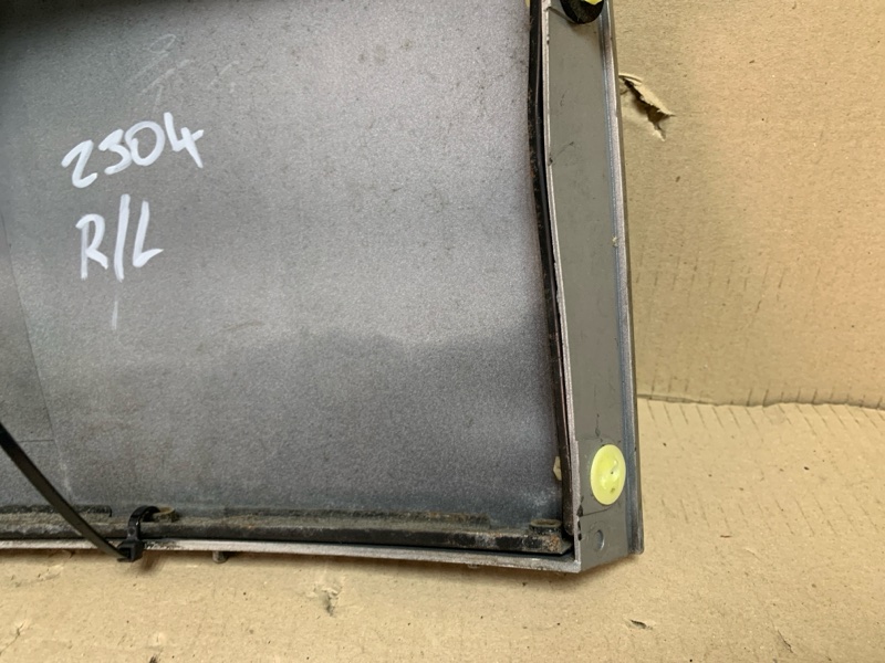 Накладка бампера задняя левая FX S50 03-08 2004 3.5 VQ35DE