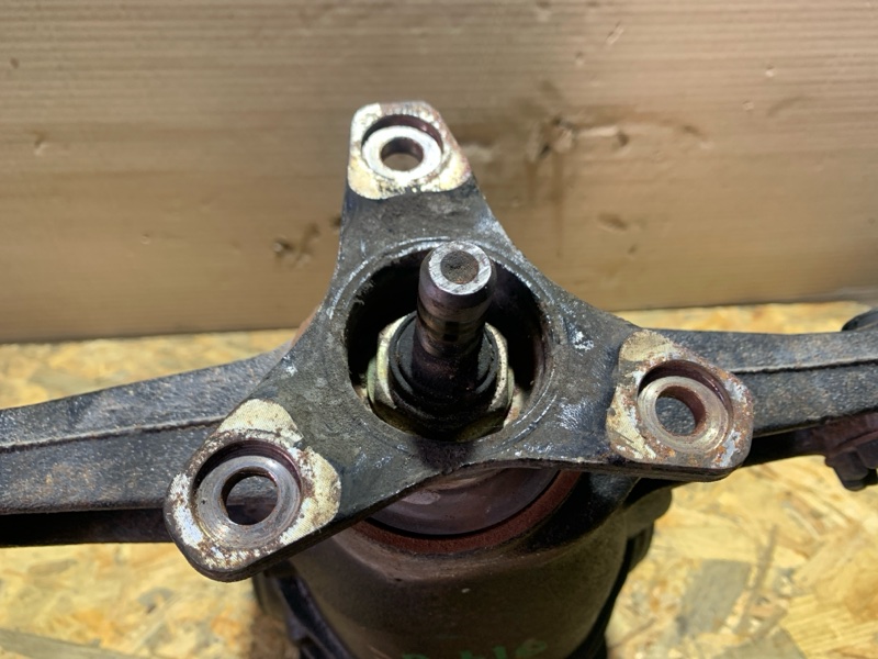 Редуктор задний LS430 00-06 2004 UCF30L 4.3 3UZFE