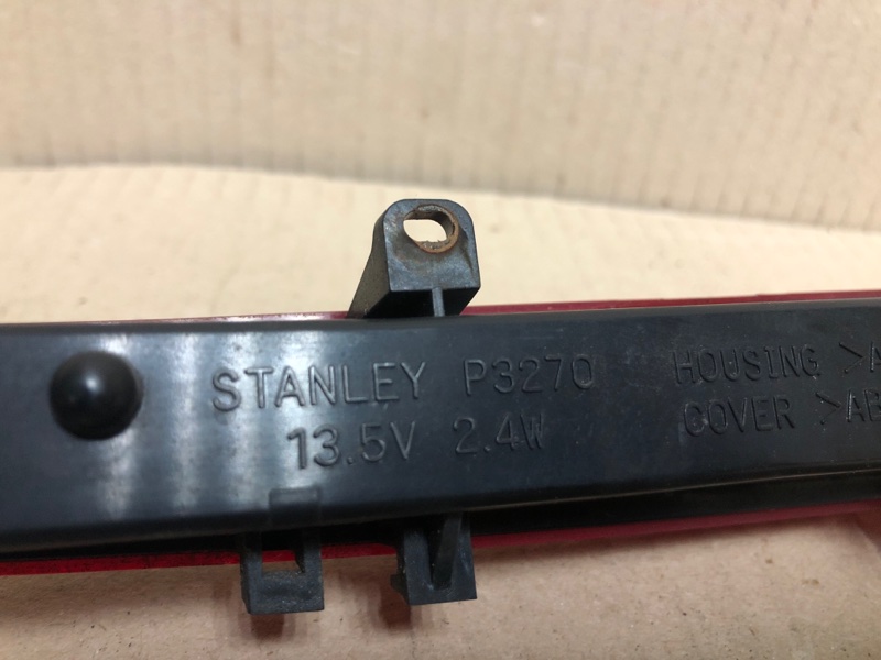 Стоп-сигнал FX S50 03-08 2004 3.5 VQ35DE