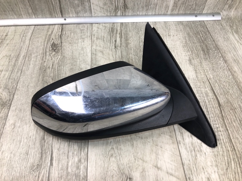 Зеркало правое TAURUS 10-19 Зеркало правое TAURUS 10-19