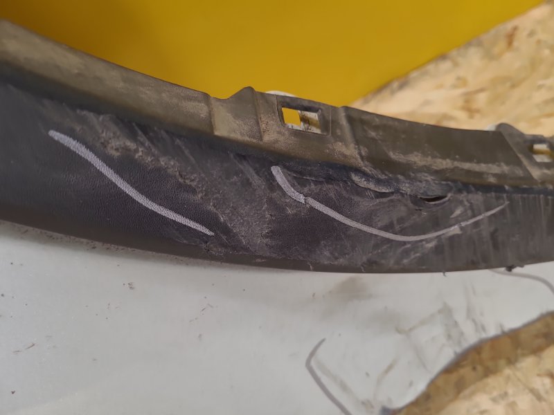 Накладка крыла передняя правая TOYOTA RAV4 13-19