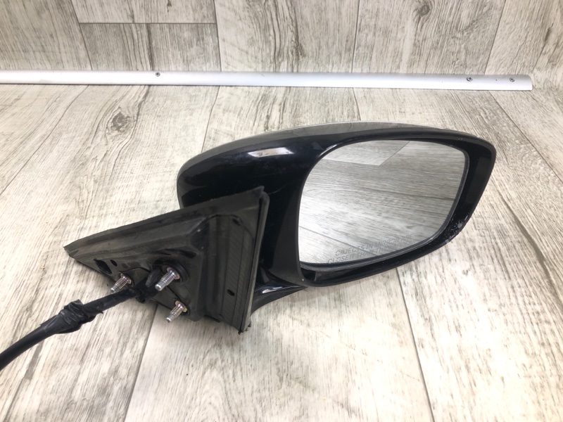 Зеркало правое G25/G35/G37/Q40 06-14
