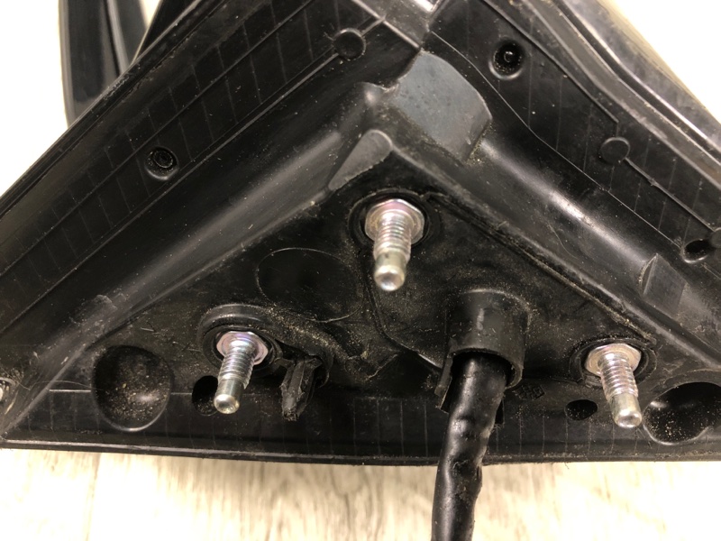 Зеркало правое G25/G35/G37/Q40 06-14