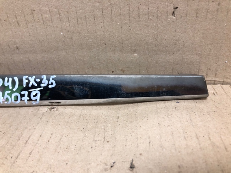 Накладка крышки багажника INFINITI FX S50 03-08 3.5 VQ35DE