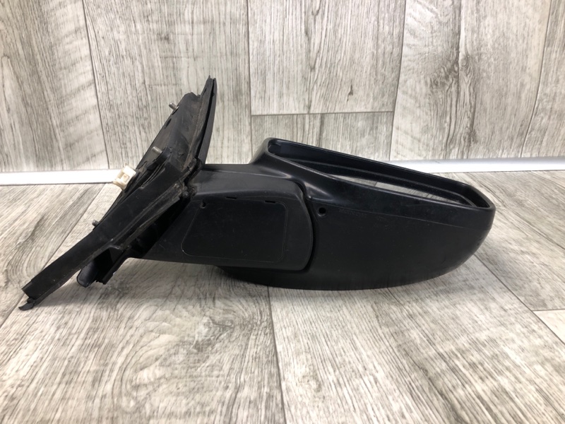 Зеркало правое CROSSTOUR 09-15