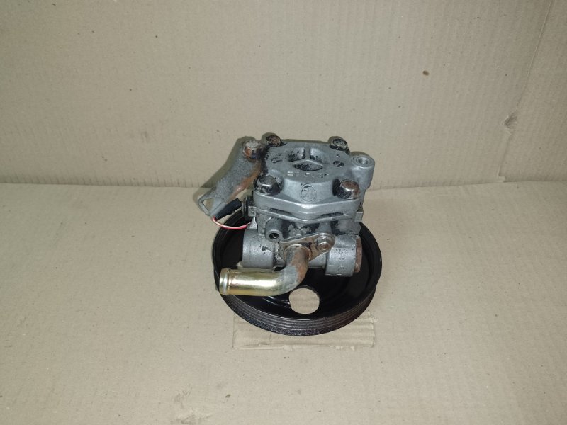 Насос ГУР MITSUBISHI LANCER 4/5/6/7/8 88-02 00-03 8 2.0 4G94 MN184072 Б/У