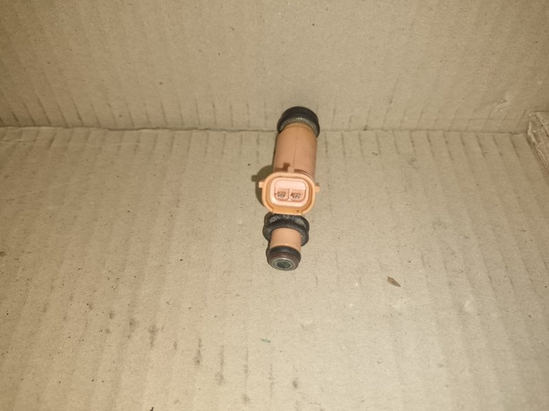 Форсунка топливная SOLARA 03-09 2004 3.3 3MZFE Форсунка топливная SOLARA 03-09 2004 3.3 3MZFE