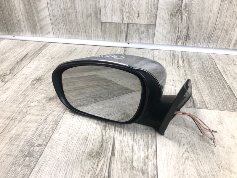 Зеркало левое CHRYSLER 300 04-10