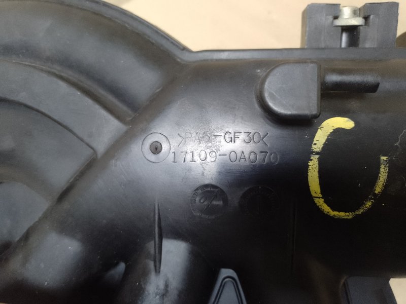 Коллектор впускной SOLARA 03-09 2004 3.3 3MZFE Коллектор впускной SOLARA 03-09 2004 3.3 3MZFE