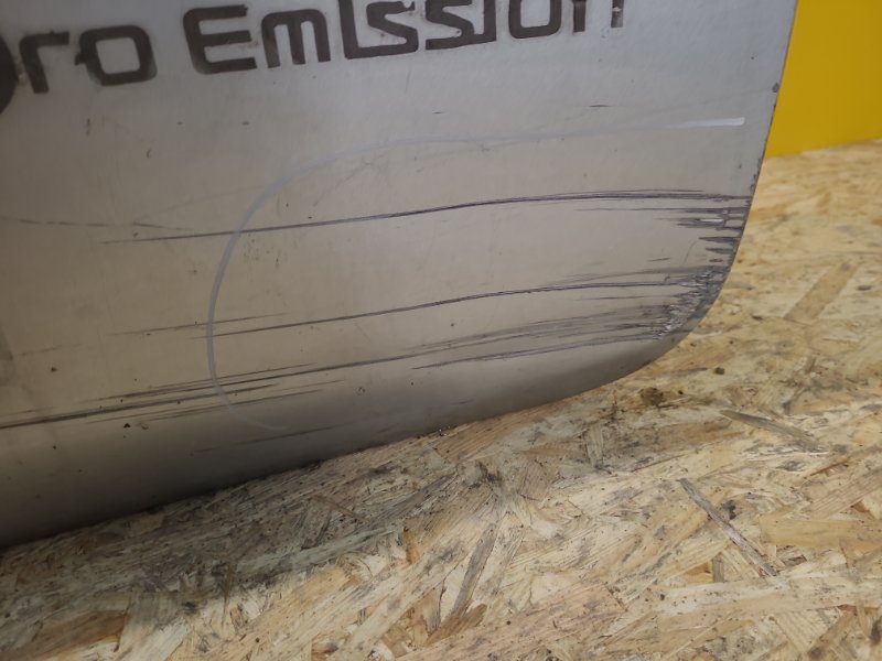 Дверь передняя правая LEAF 10-17