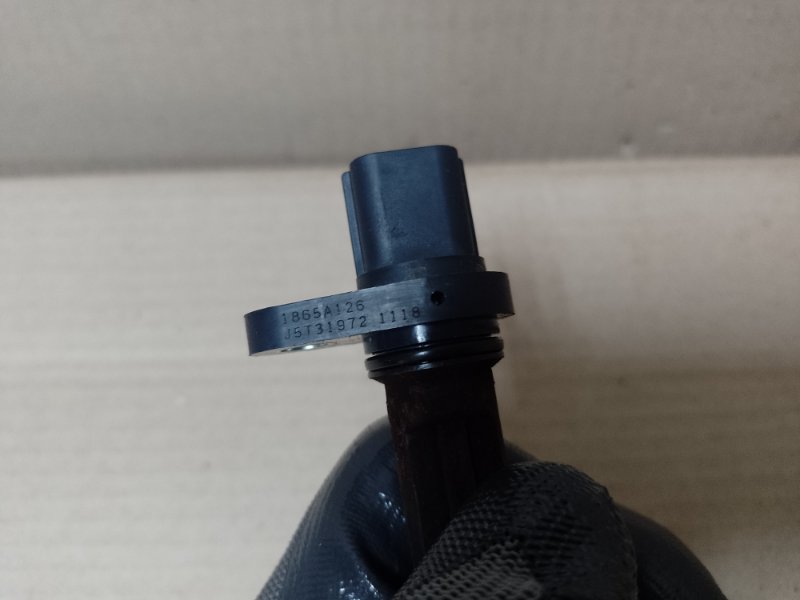 Датчик положения коленвала MITSUBISHI OUTLANDER XL 05-13 2.4 4B12