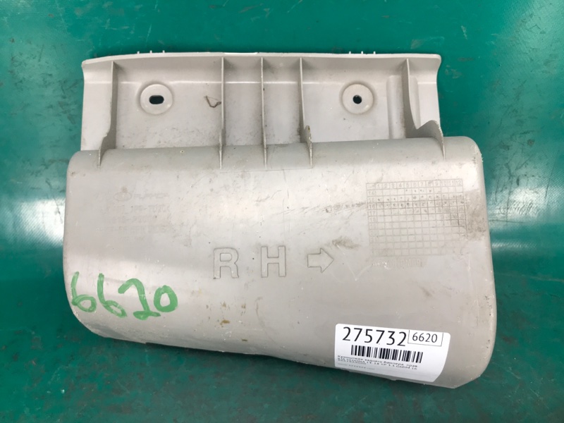 Кронштейн заднего бампера правый KIA SEDONA 14-18 16 YP 3.3 G6DM 86618-A9000 Б/У