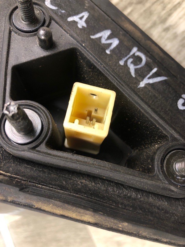 Зеркало левое CAMRY 40 06-11 Зеркало левое CAMRY 40 06-11