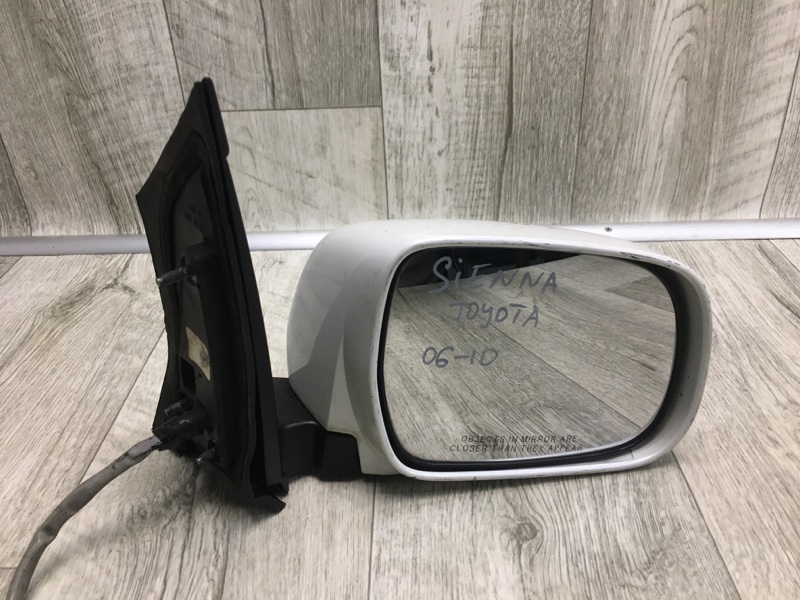 Зеркало правое TOYOTA SIENNA 03-10 87910-08092-E0 Б/У