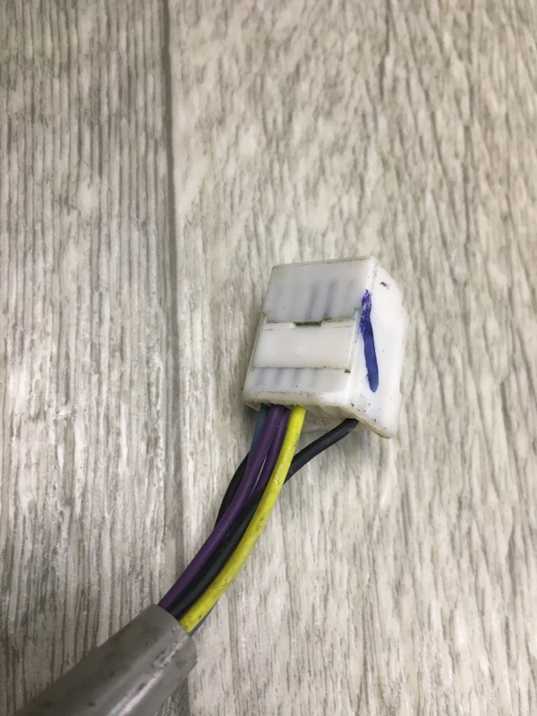 Зеркало правое SIENNA 03-10