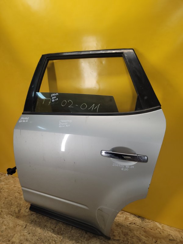 Дверь задняя левая MURANO Z50 02-07