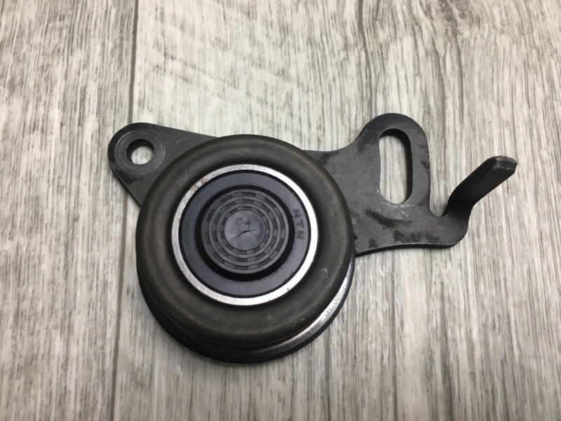 Ролик натяжной MITSUBISHI L200 06-14 2.5 4D56U MD050125 Б/У