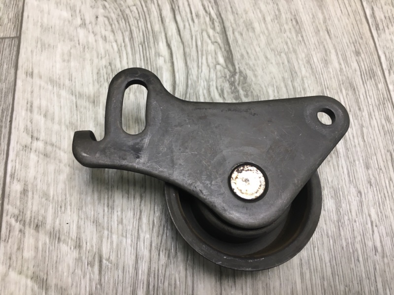 Ролик натяжной MITSUBISHI L200 06-14 2.5 4D56U