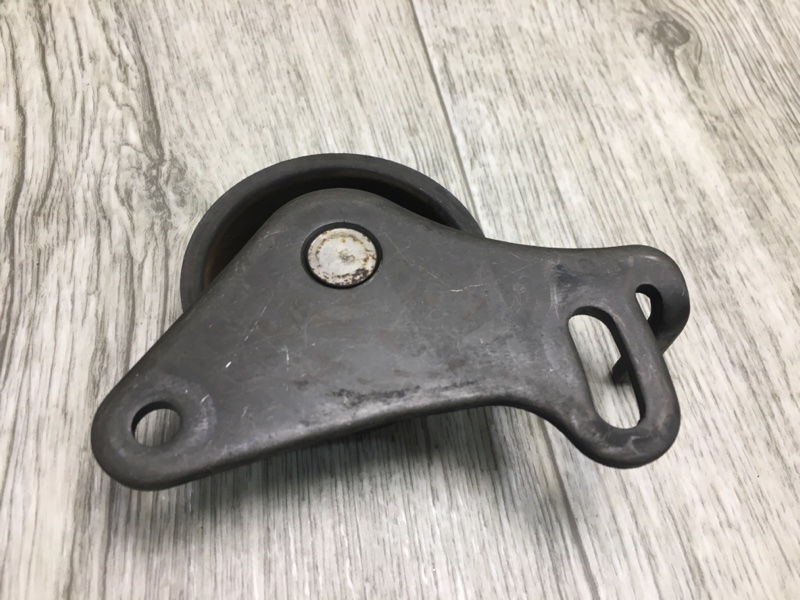 Ролик натяжной L200 06-14 2.5 4D56U