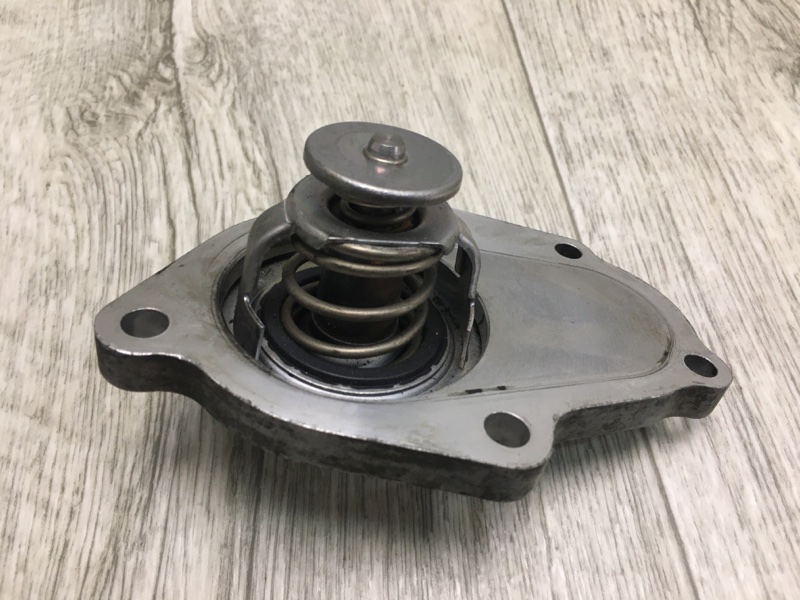 Термостат MITSUBISHI L200 06-14 2.5 4D56U