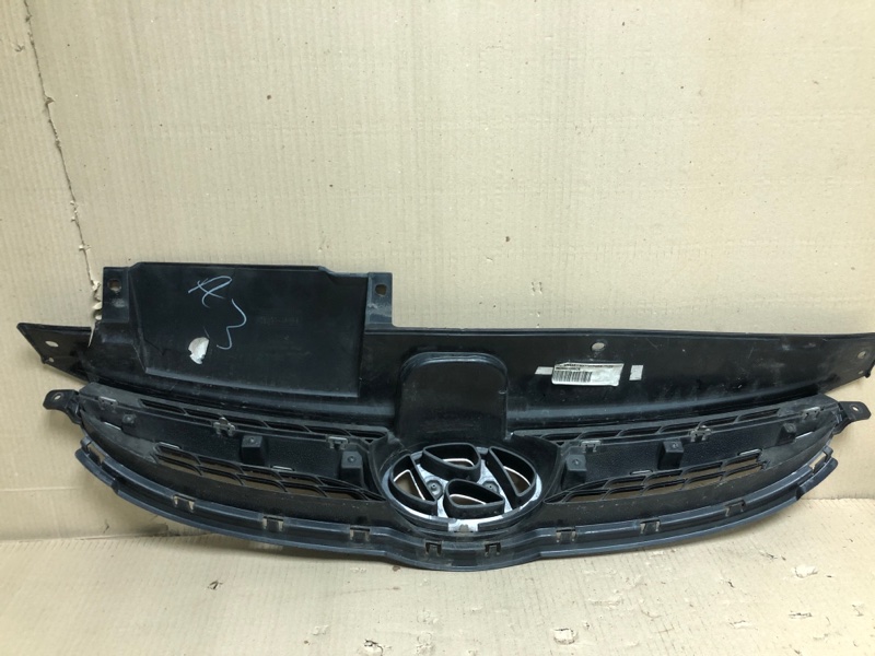 Решетка радиатора ELANTRA MD 10-15 2013 1.8 G4NB Решетка радиатора ELANTRA MD 10-15 2013 1.8 G4NB